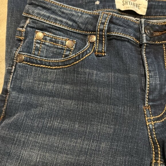 SHYANNE Jeans -size 26 short - Picture 7 of 12